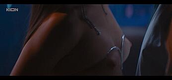 Actress - Viktoriya Maslova, Aleksandra Volkova, Liza Moryak: Movie - Zhizn po vyzovu